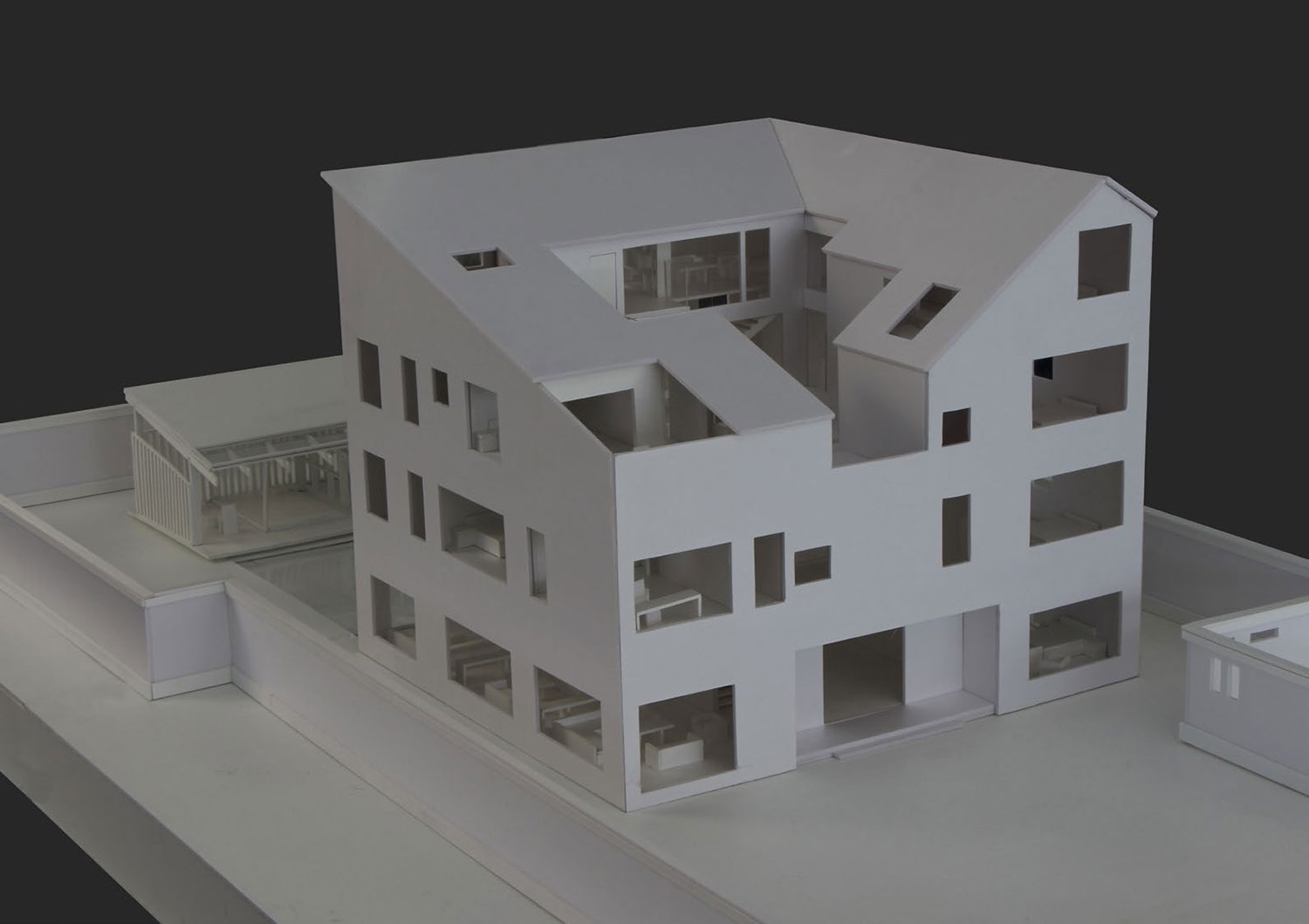 福建庄家四层现代别墅