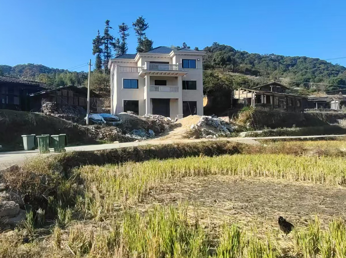 福建三明三层欧式自建别墅设计
