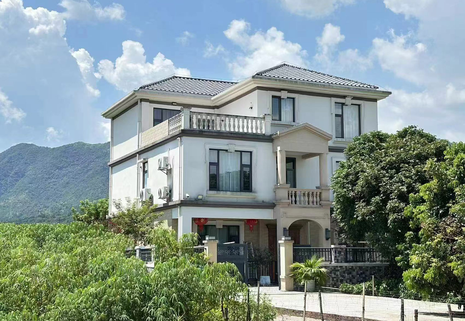 广东梅州张家欧式别墅