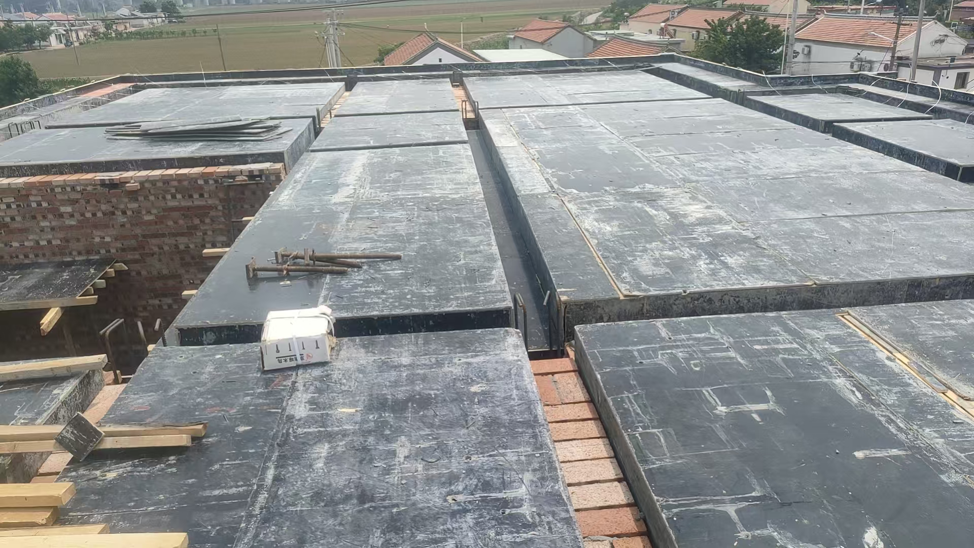 密云区太师屯镇芦各庄村 李先生自宅