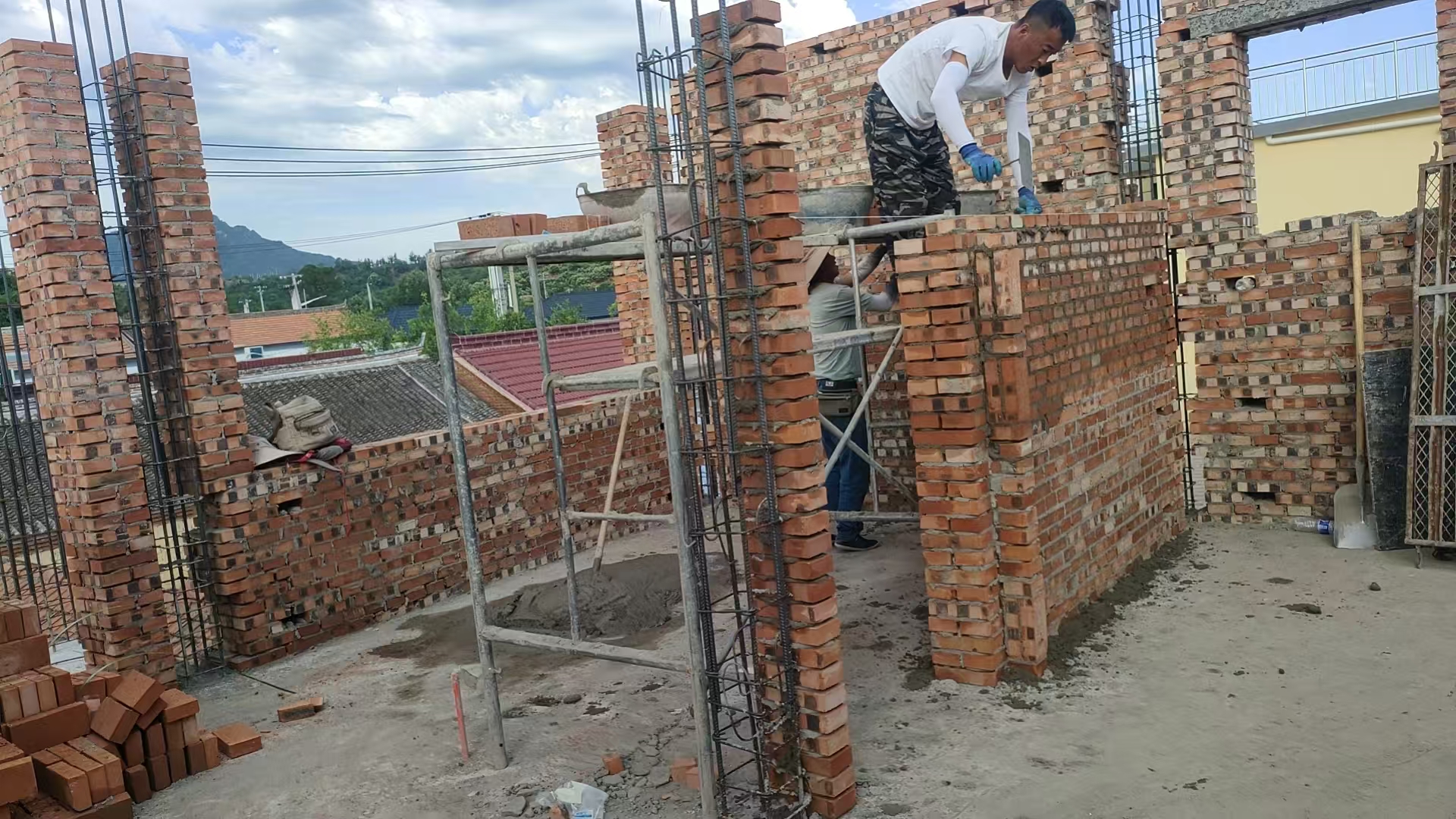 密云区太师屯镇芦各庄村 李先生自宅