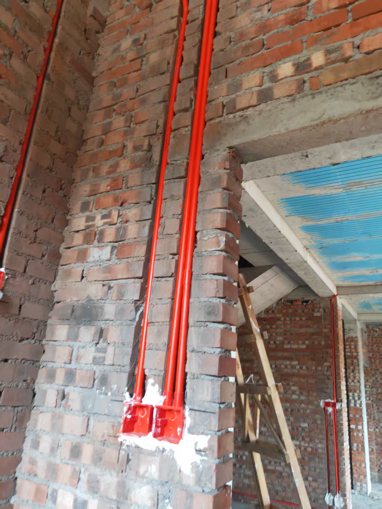 密云区太师屯镇芦各庄村 李先生自宅