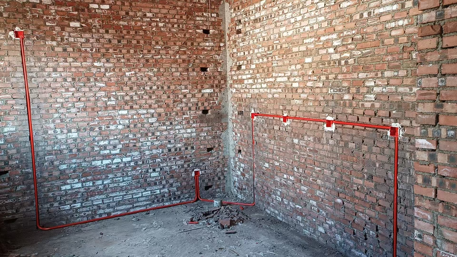 高岭镇芹菜岭村 翟先生